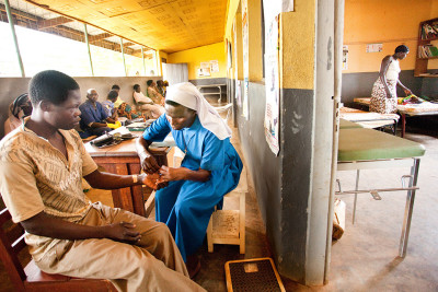 Noté Karacel Healthcare in Alenga, Uganda